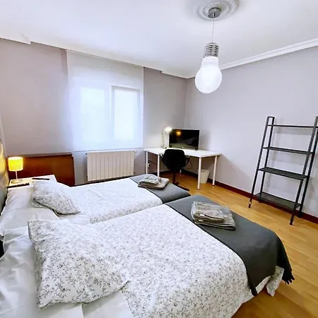 Apartamentos Milan 1 Wifi Y Parking Gratuito Oviedo Exterior photo