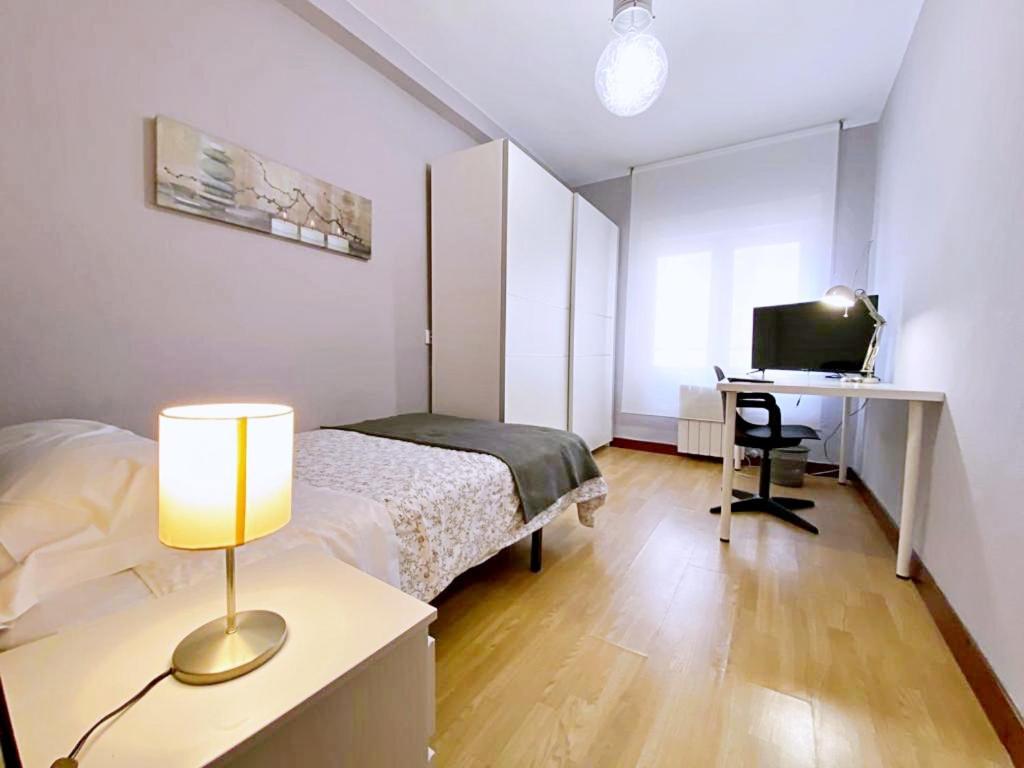 Apartamento Milán 1 Wifi Y Parking Gratuito